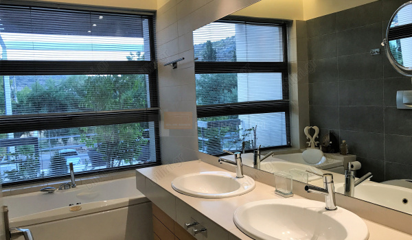 Μπάνιο - Bathroom